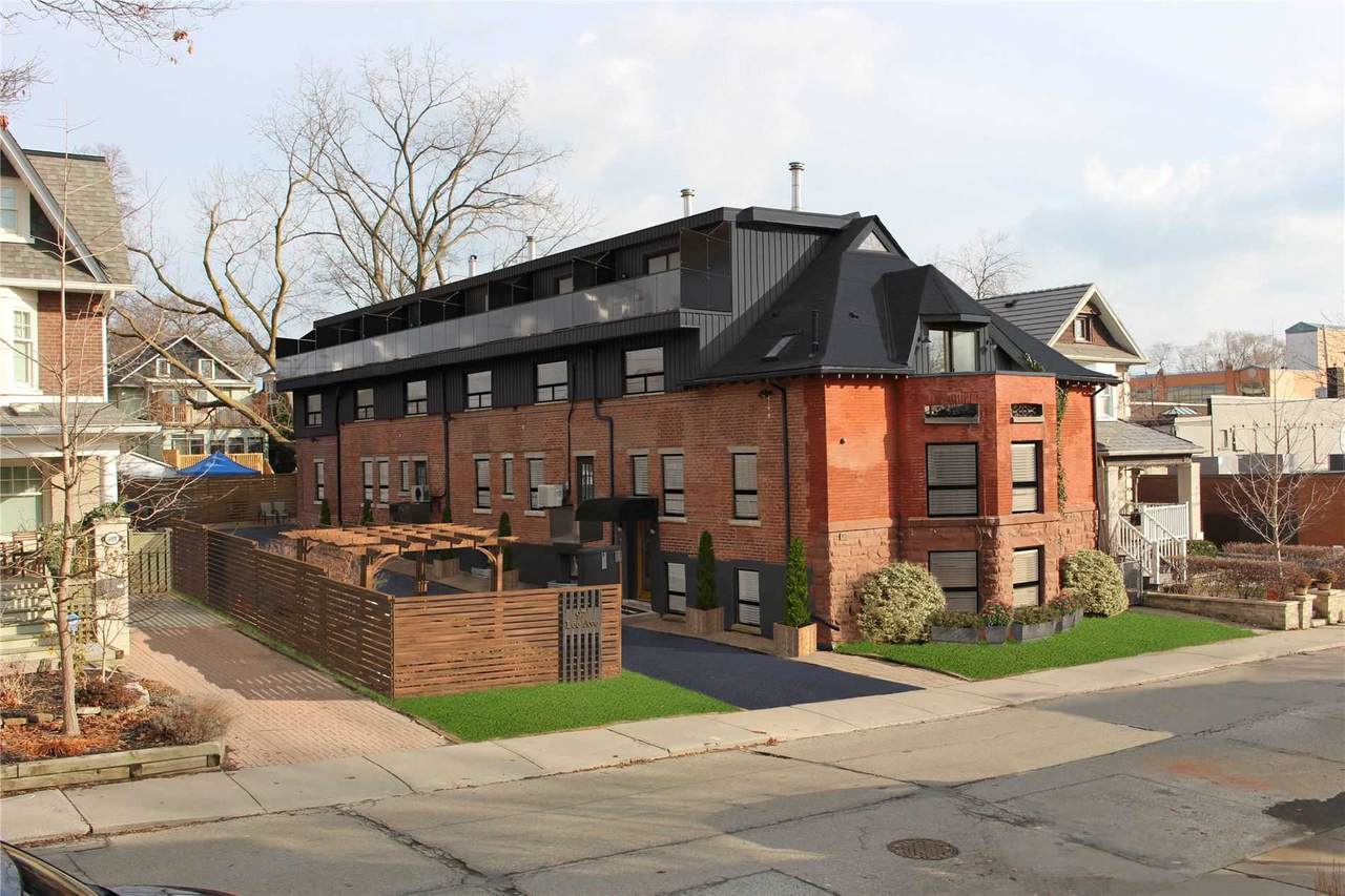 97 Lee Ave - Photo 1