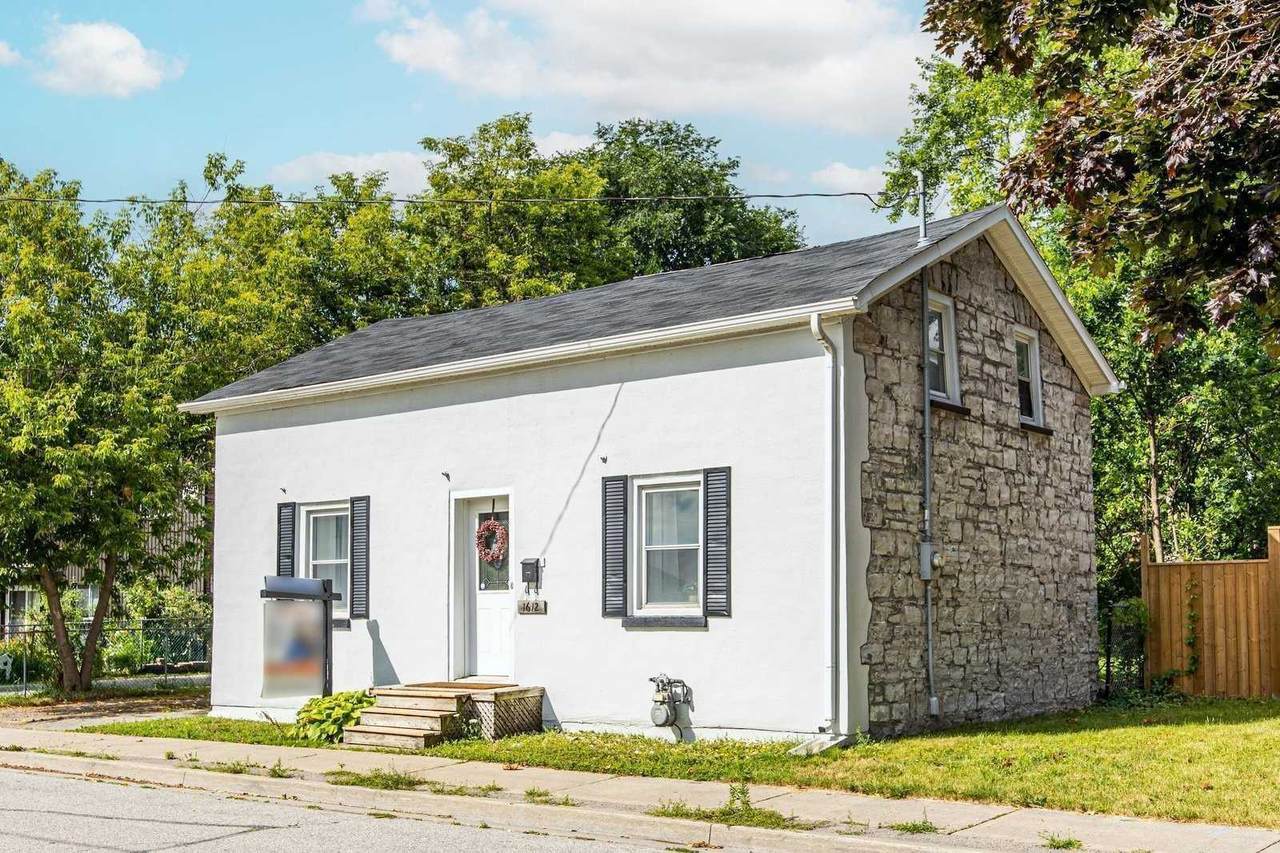 1612 Dufferin St - Photo 1