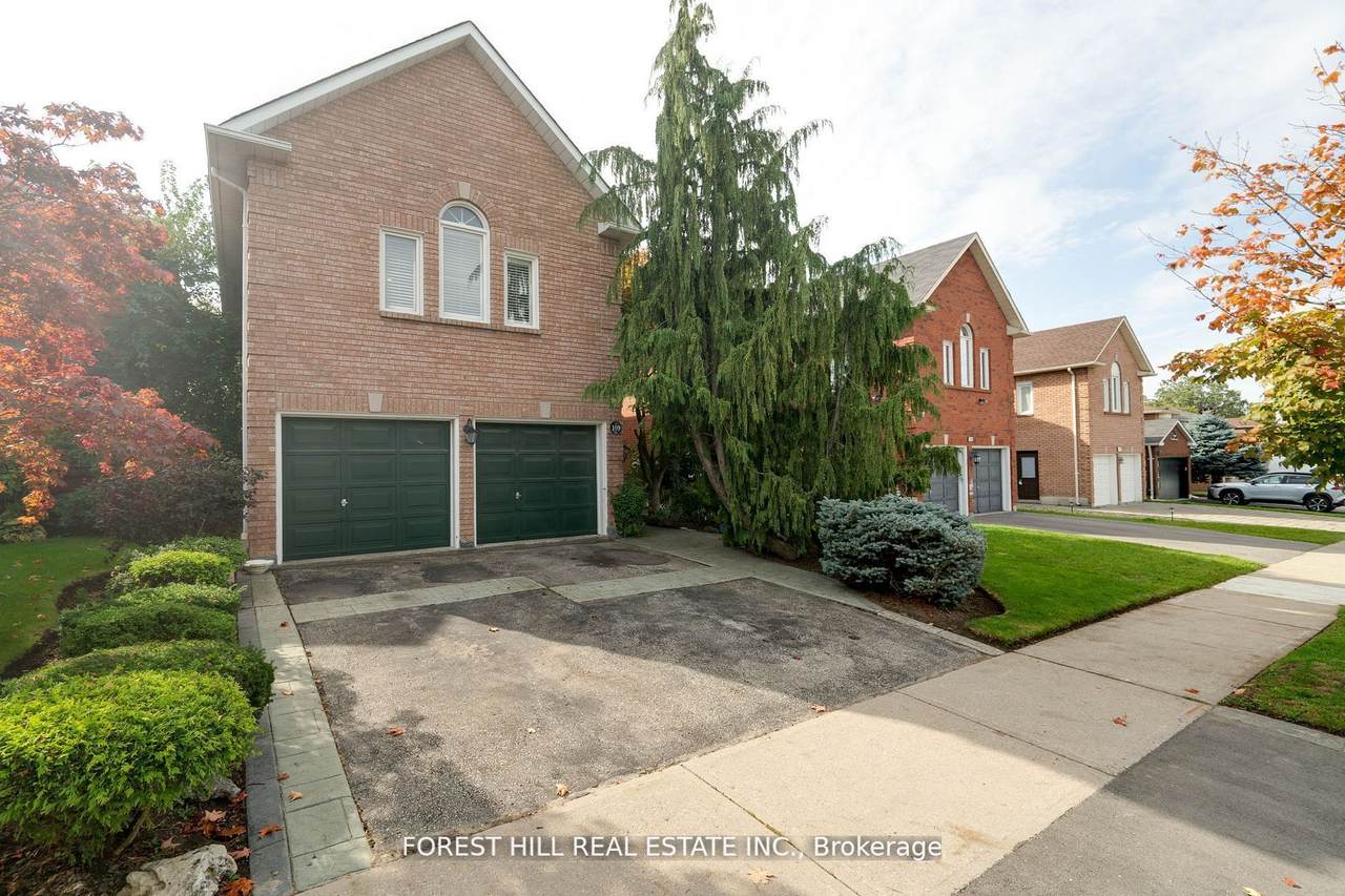 109 Downing Boulevard - Photo 1