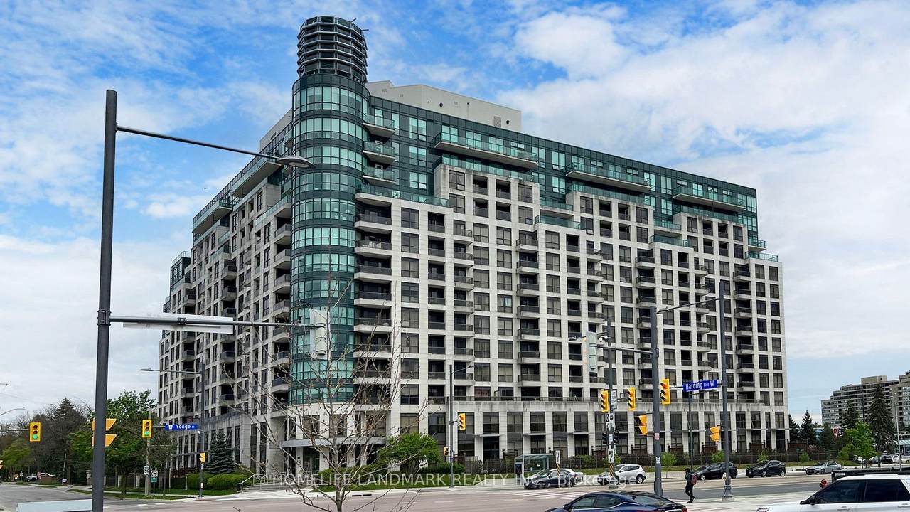 18 Harding Boulevard - Photo 1