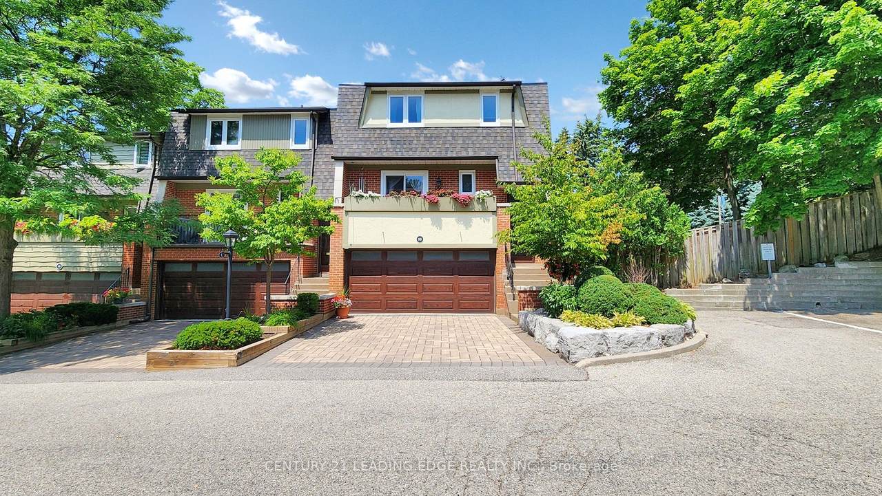 99 Quail Valley Crescent - Photo 1