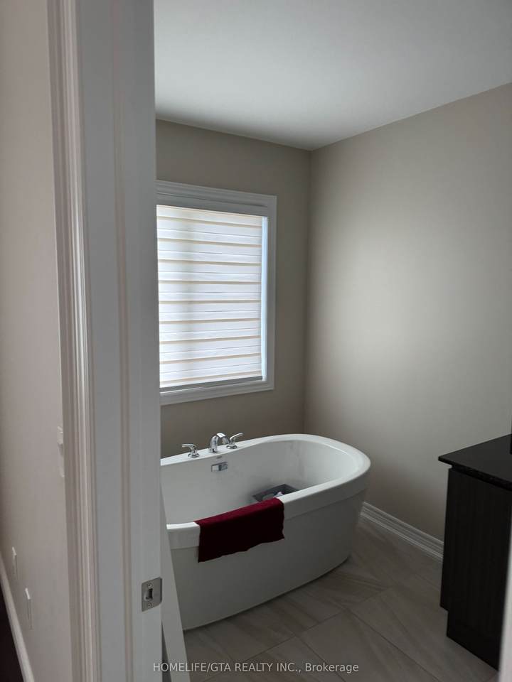 https://bt-photos.global.ssl.fastly.net/toronto/1280_boomver_1_N12656380-1.jpg