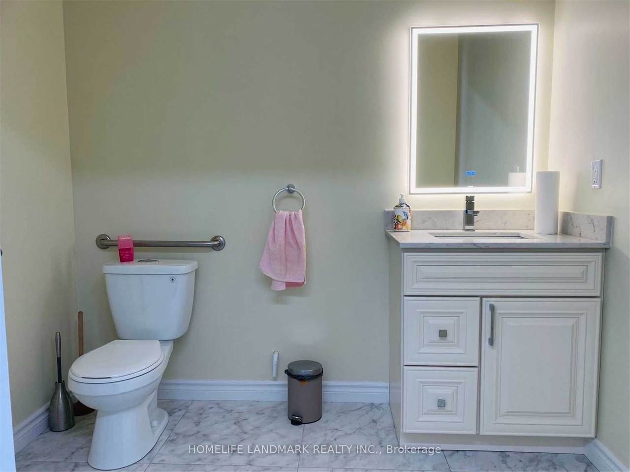 https://bt-photos.global.ssl.fastly.net/toronto/orig_boomver_1_N12787516-1.jpg