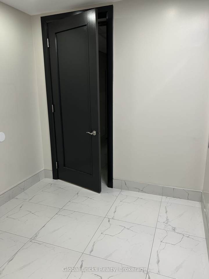 https://bt-photos.global.ssl.fastly.net/toronto/1280_boomver_1_N12841226-1.jpg