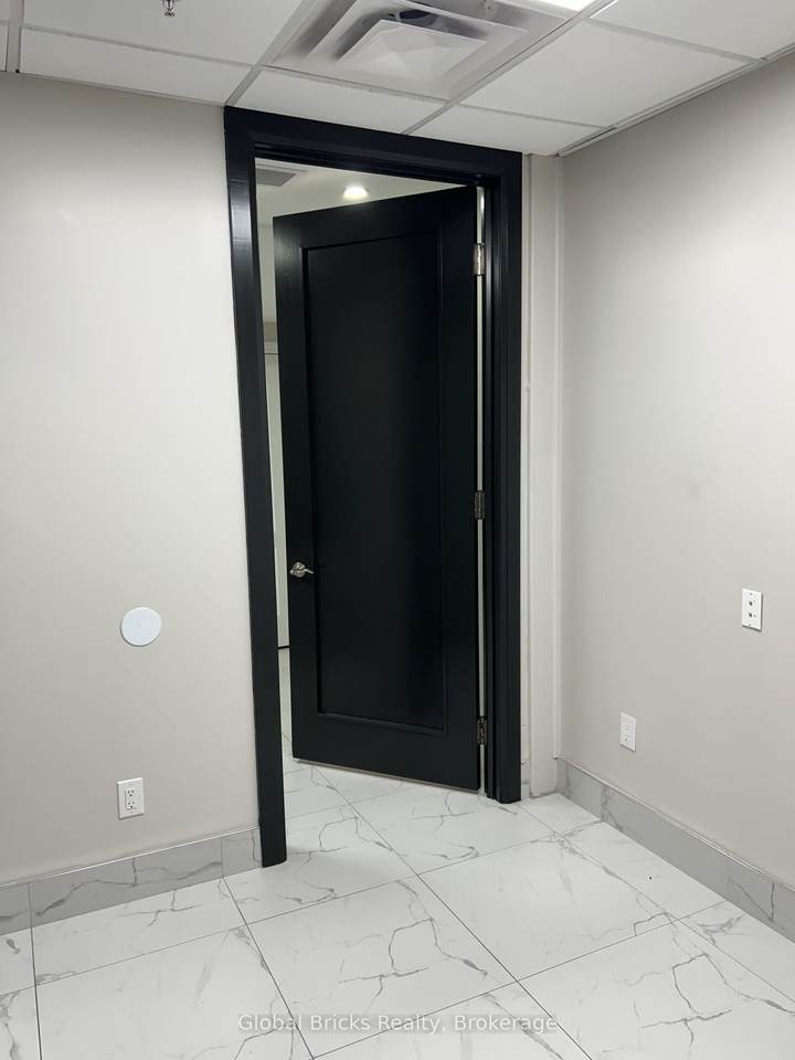 https://bt-photos.global.ssl.fastly.net/toronto/1280_boomver_1_N12841226-1.jpg