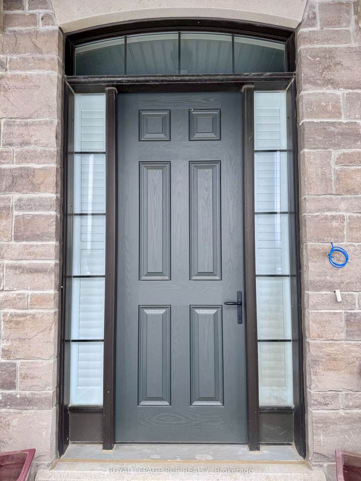 200 Silver Creek Drive - Photo 1