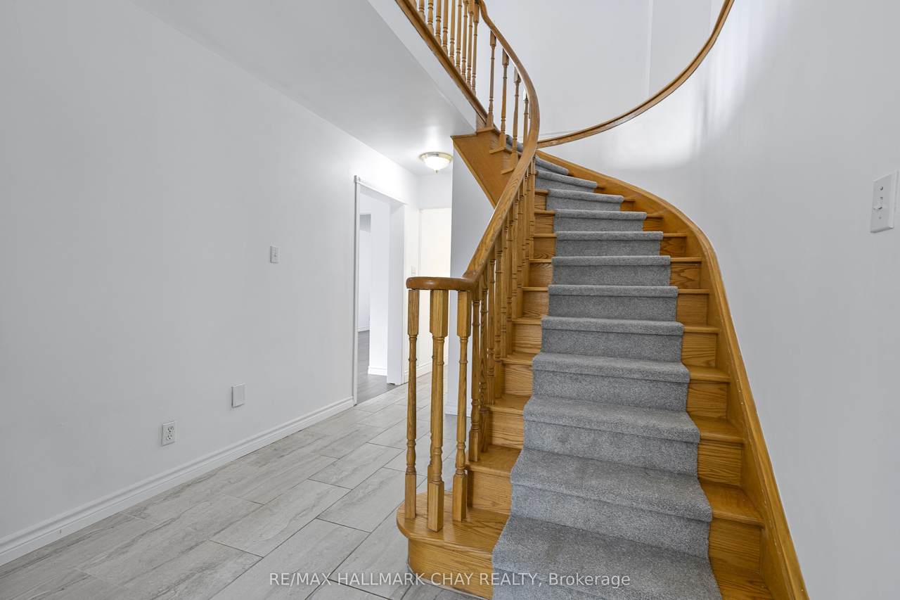 https://bt-photos.global.ssl.fastly.net/toronto/1280_boomver_1_N12856842-1.jpg
