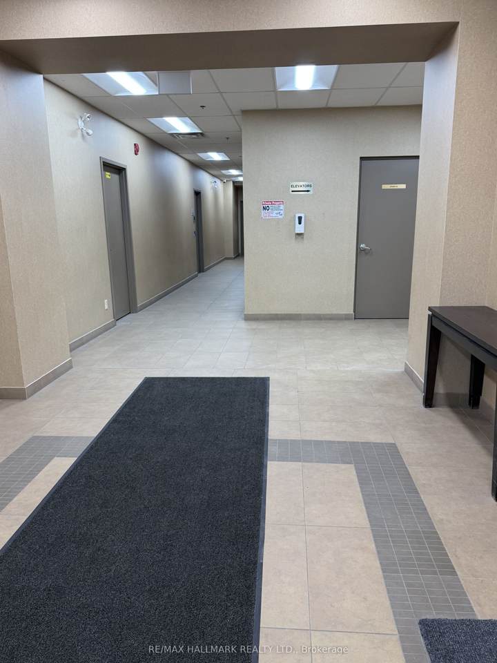 https://bt-photos.global.ssl.fastly.net/toronto/1280_boomver_1_N12857654-1.jpg
