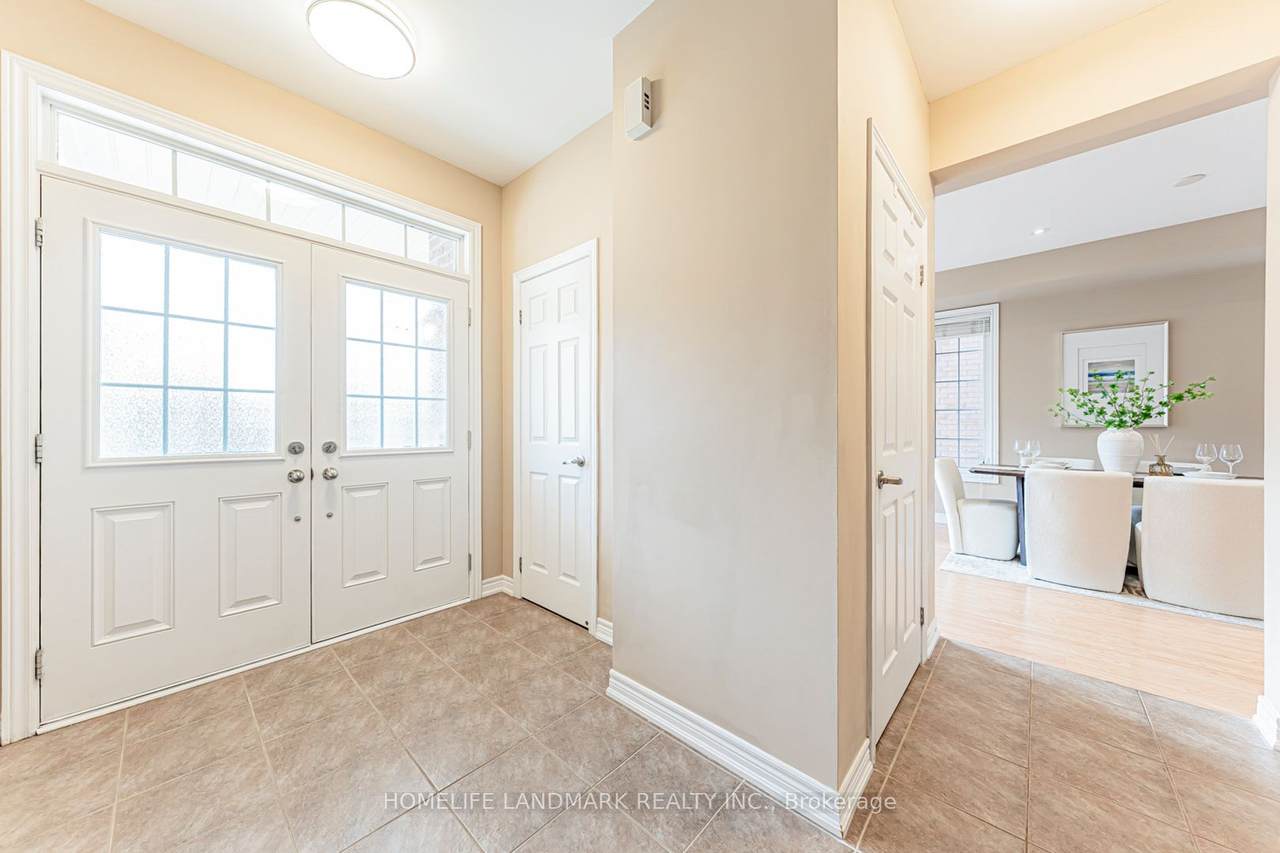 https://bt-photos.global.ssl.fastly.net/toronto/1280_boomver_1_N12947706-1.jpg