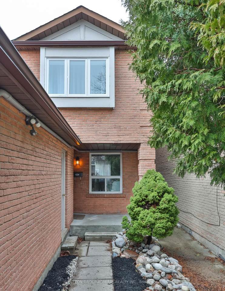 https://bt-photos.global.ssl.fastly.net/toronto/1280_boomver_1_N12948126-1.jpg