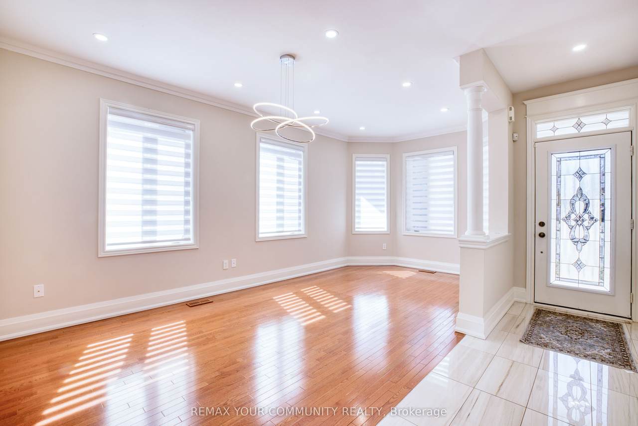 https://bt-photos.global.ssl.fastly.net/toronto/1280_boomver_1_N12950246-1.jpg