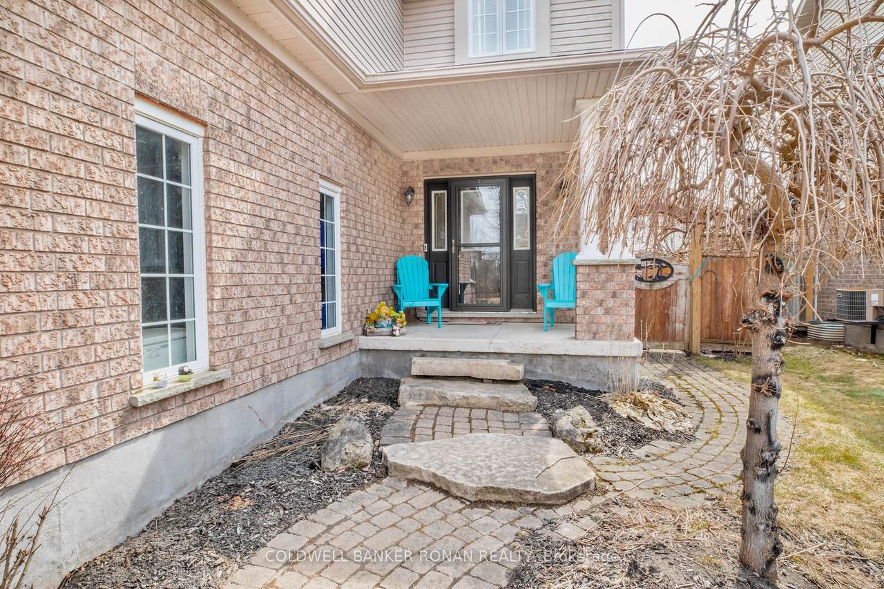 https://bt-photos.global.ssl.fastly.net/toronto/1280_boomver_1_N12952666-1.jpg