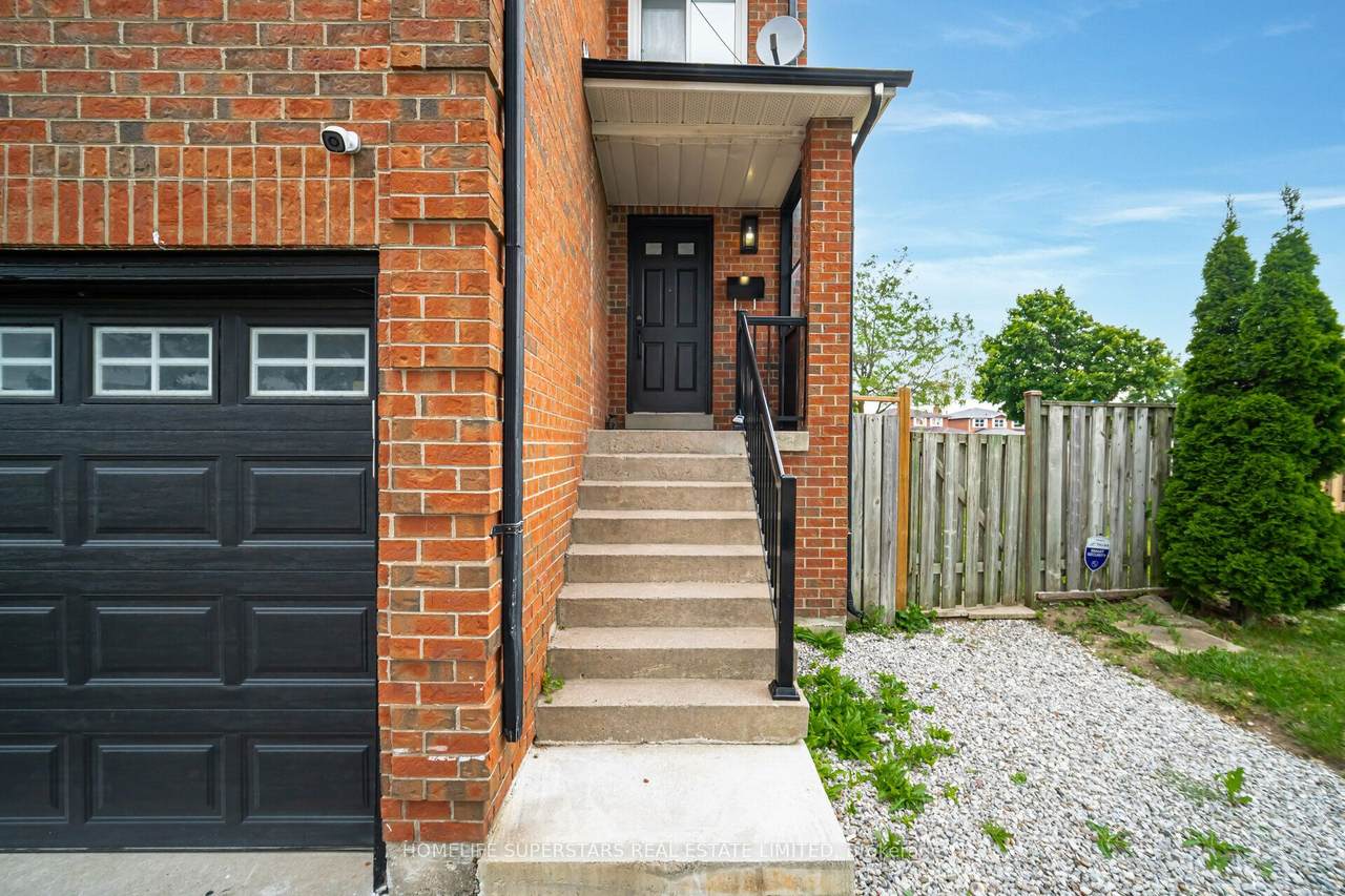 https://bt-photos.global.ssl.fastly.net/toronto/1280_boomver_1_N12954156-1.jpg