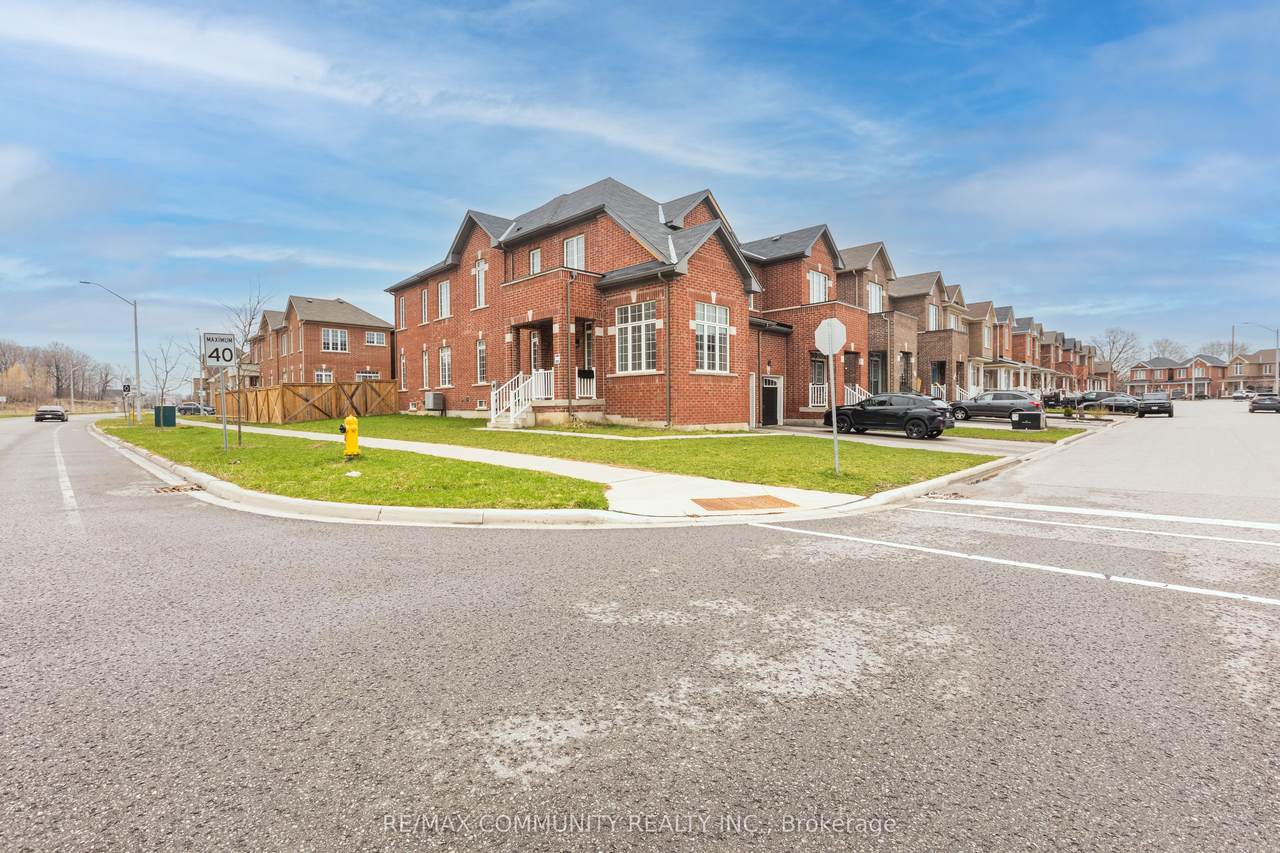 https://bt-photos.global.ssl.fastly.net/toronto/1280_boomver_1_N13008904-1.jpg