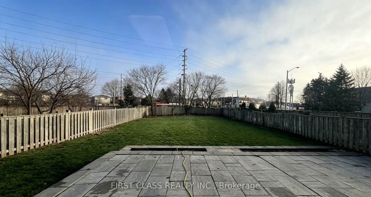 https://bt-photos.global.ssl.fastly.net/toronto/1280_boomver_1_N13010170-1.jpg