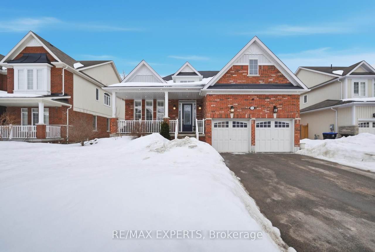 11 Collier Crescent - Photo 1