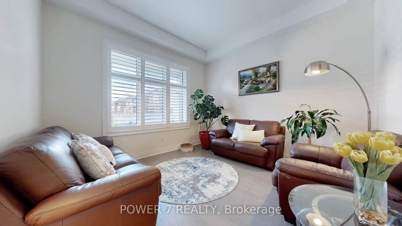 https://bt-photos.global.ssl.fastly.net/toronto/1280_boomver_1_N13012044-1.jpg