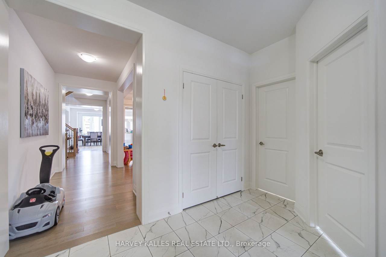 https://bt-photos.global.ssl.fastly.net/toronto/1280_boomver_1_N13444084-1.jpg