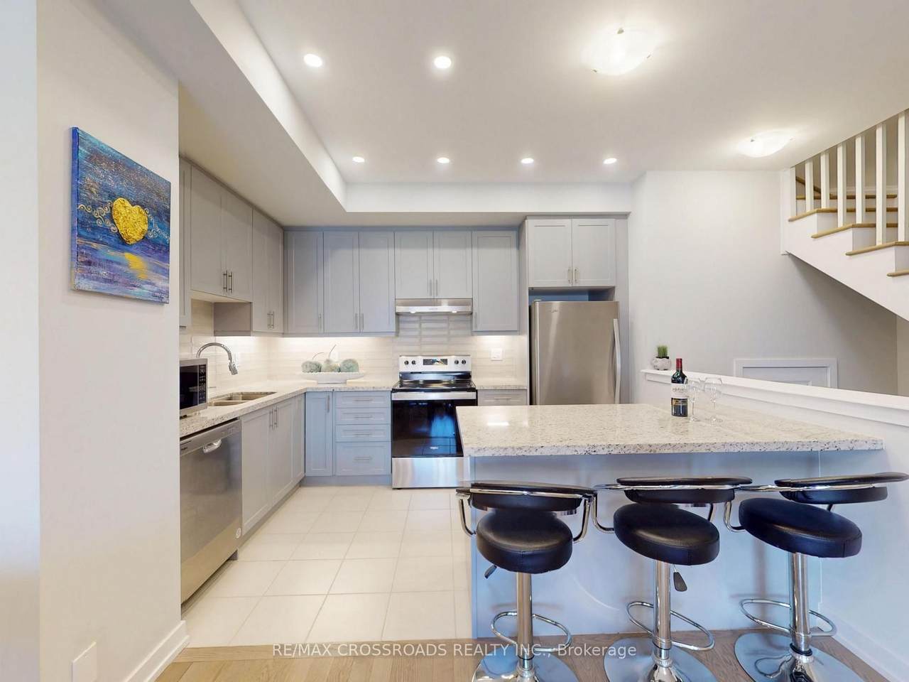 https://bt-photos.global.ssl.fastly.net/toronto/1280_boomver_1_N13475600-1.jpg