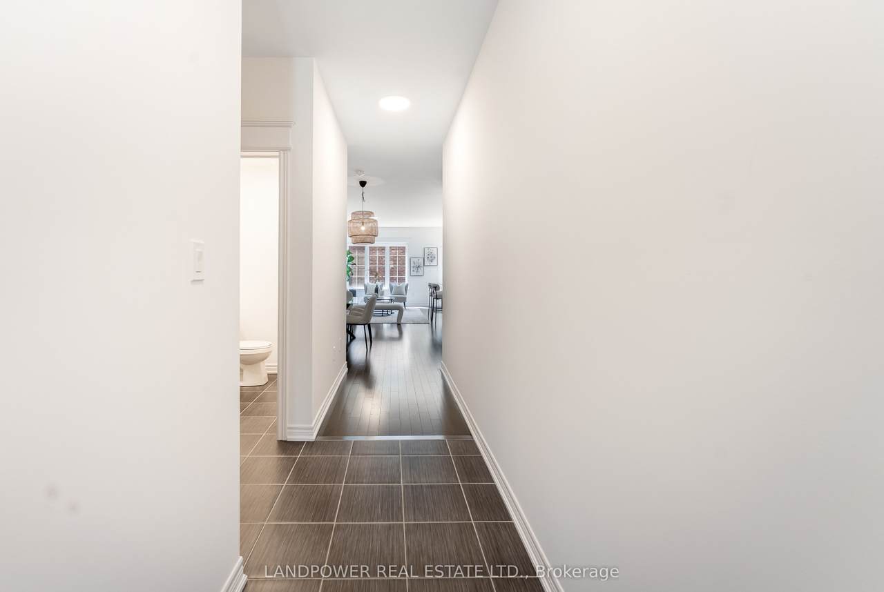https://bt-photos.global.ssl.fastly.net/toronto/1280_boomver_1_N13481124-1.jpg