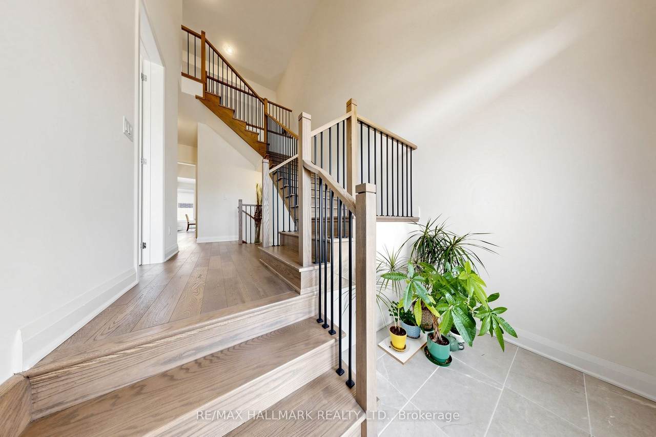 https://bt-photos.global.ssl.fastly.net/toronto/1280_boomver_1_N13493554-1.jpg