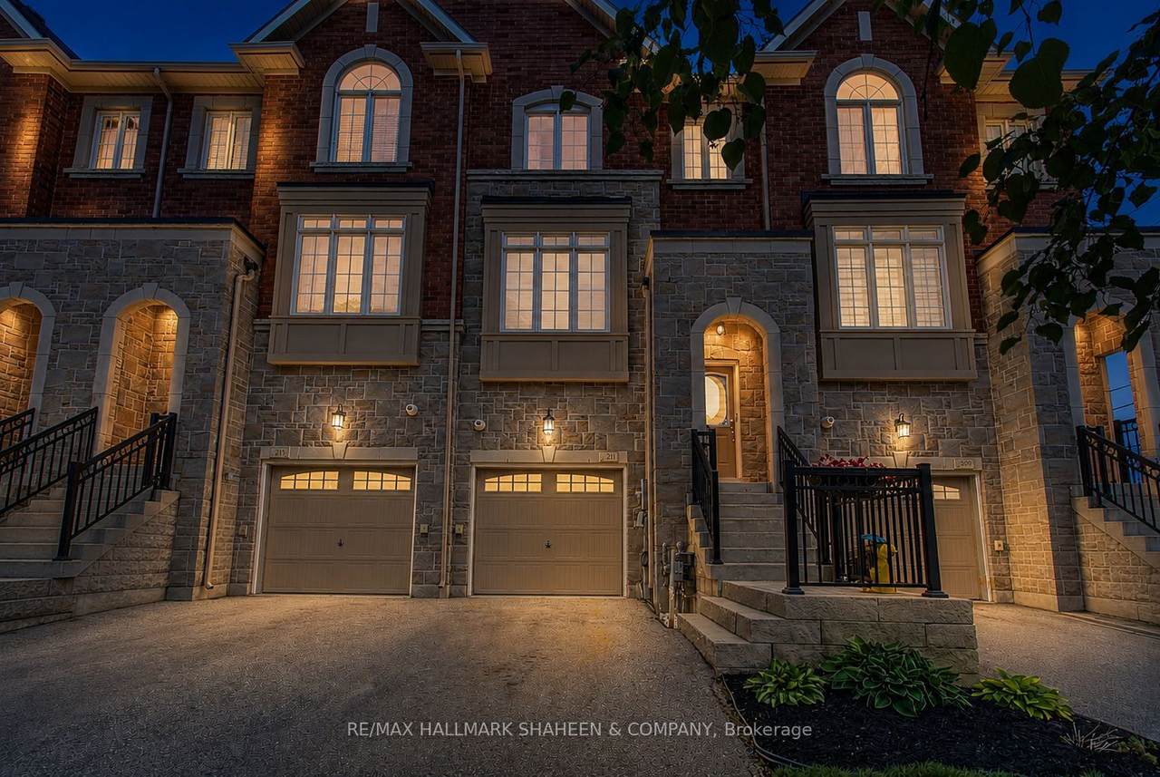 https://bt-photos.global.ssl.fastly.net/toronto/1280_boomver_1_N13498206-1.jpg