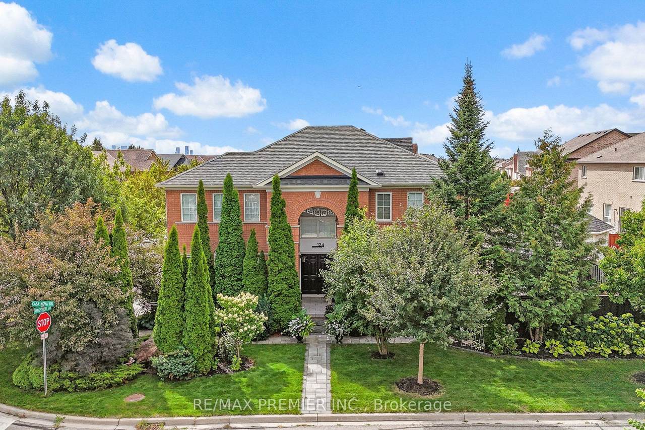124 Kingsview Drive - Photo 1