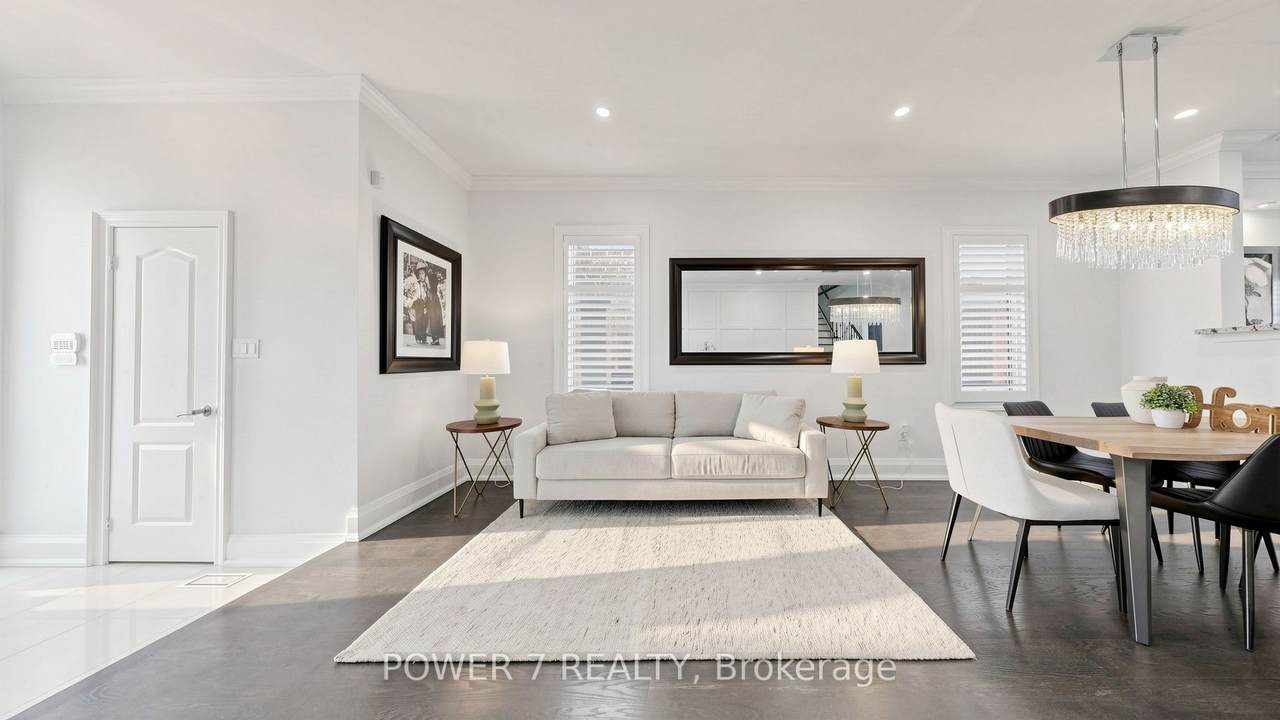 https://bt-photos.global.ssl.fastly.net/toronto/1280_boomver_1_N13519130-1.jpg