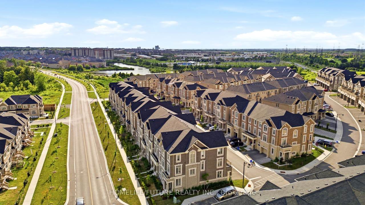 https://bt-photos.global.ssl.fastly.net/toronto/1280_boomver_1_N13562038-1.jpg