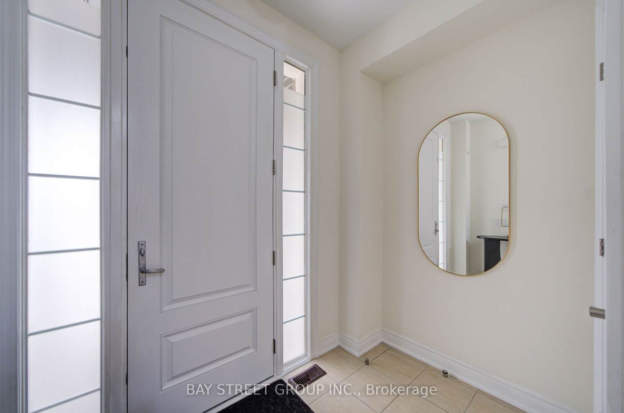 https://bt-photos.global.ssl.fastly.net/toronto/1280_boomver_1_N13571572-1.jpg