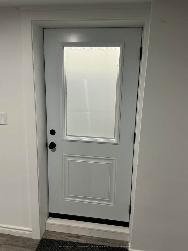 https://bt-photos.global.ssl.fastly.net/toronto/1280_boomver_1_N13609616-1.jpg