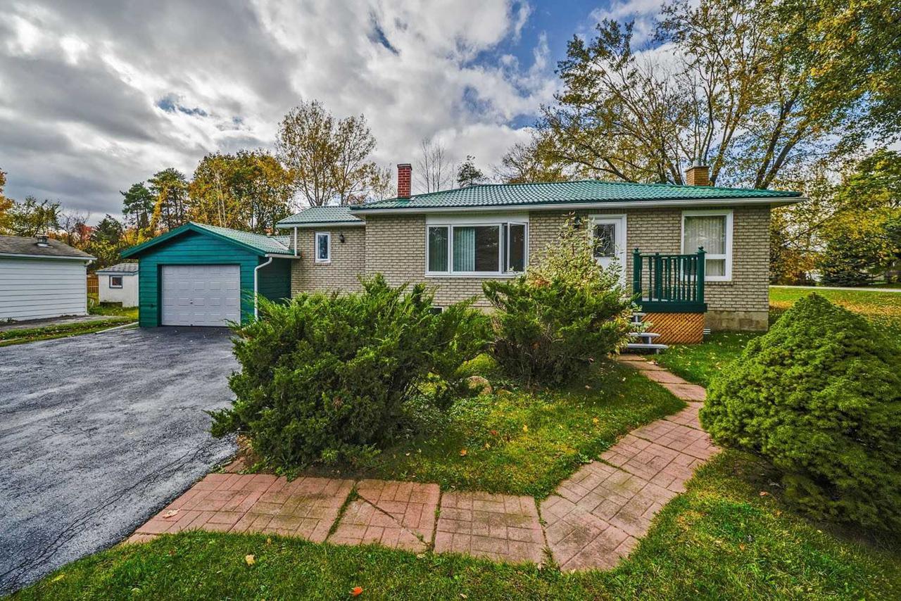 2842 Clarkesville St - Photo 1