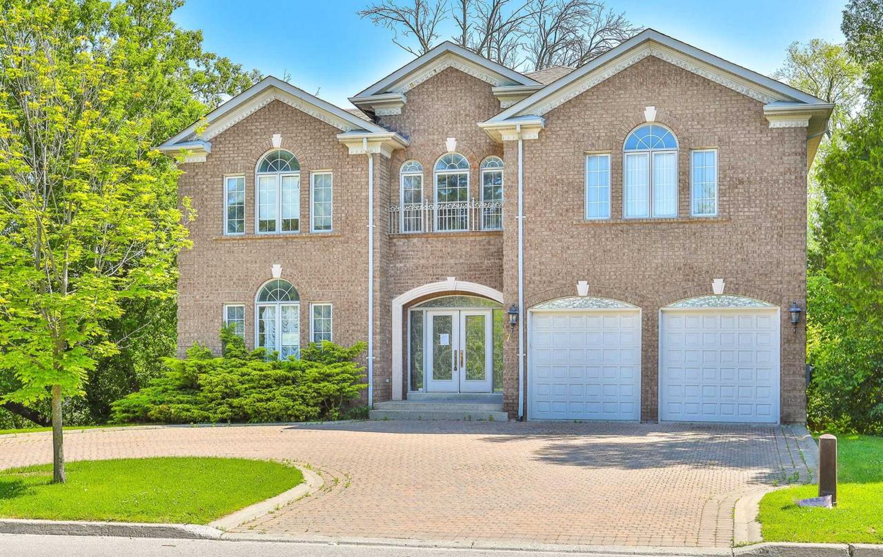 7 Tivoli Ave - Photo 1