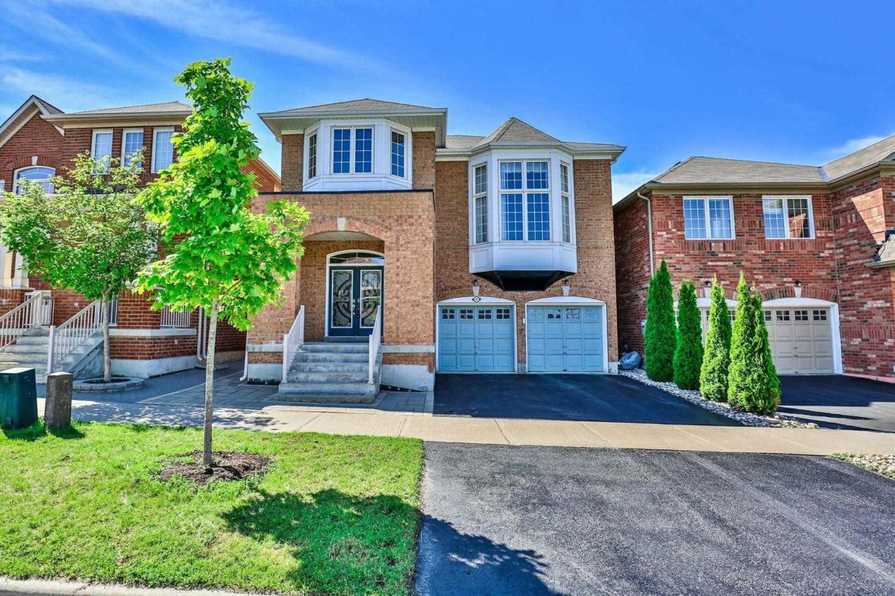 587 Forsyth Farm Dr - Photo 1