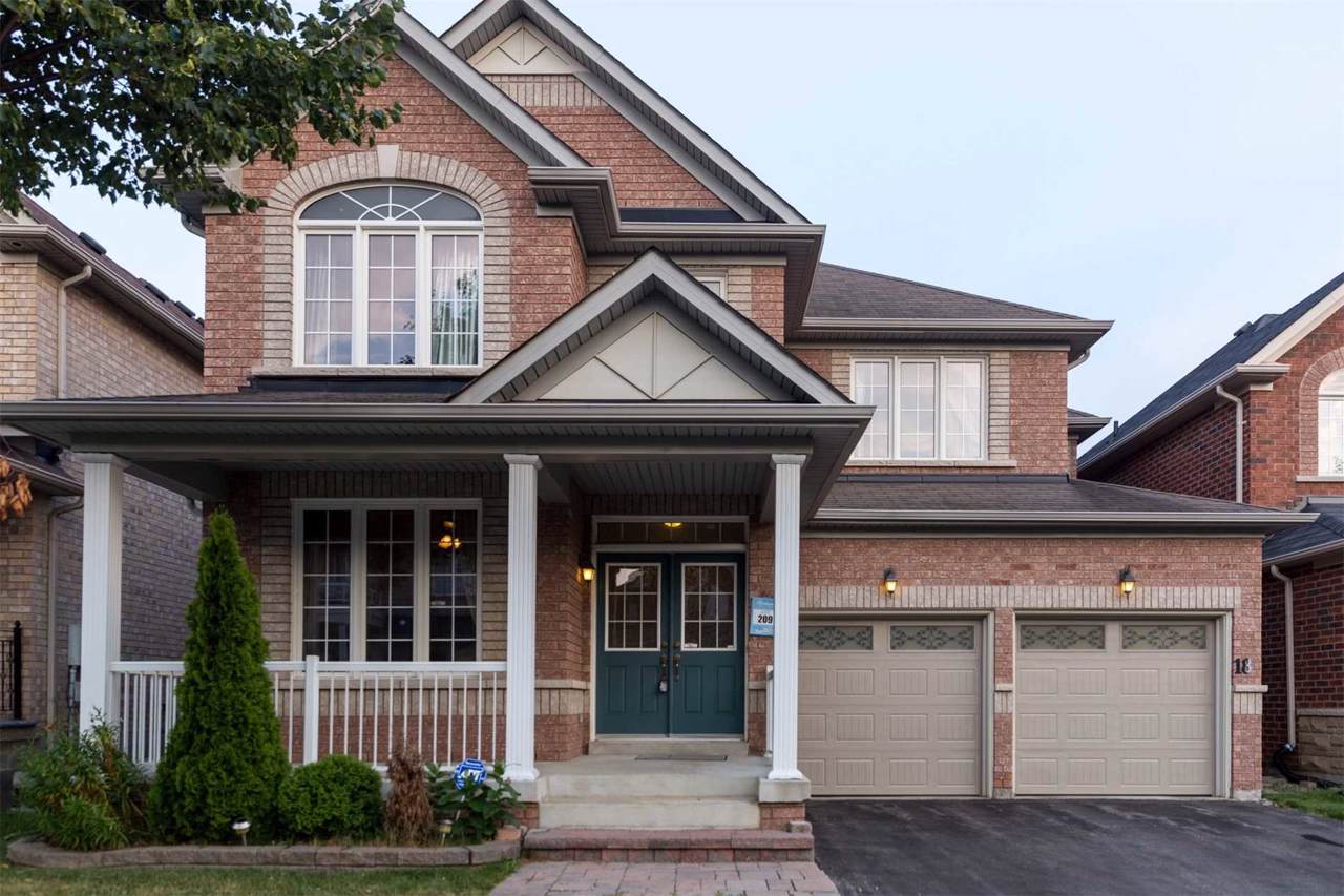 18 Golden Meadow Dr - Photo 1