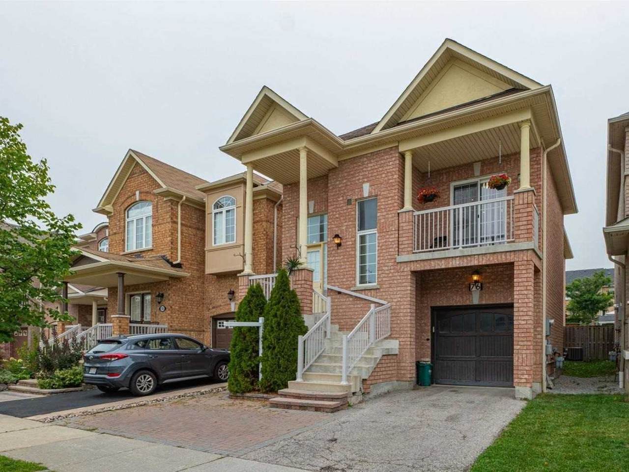 76 Canyon Gate Cres - Photo 1
