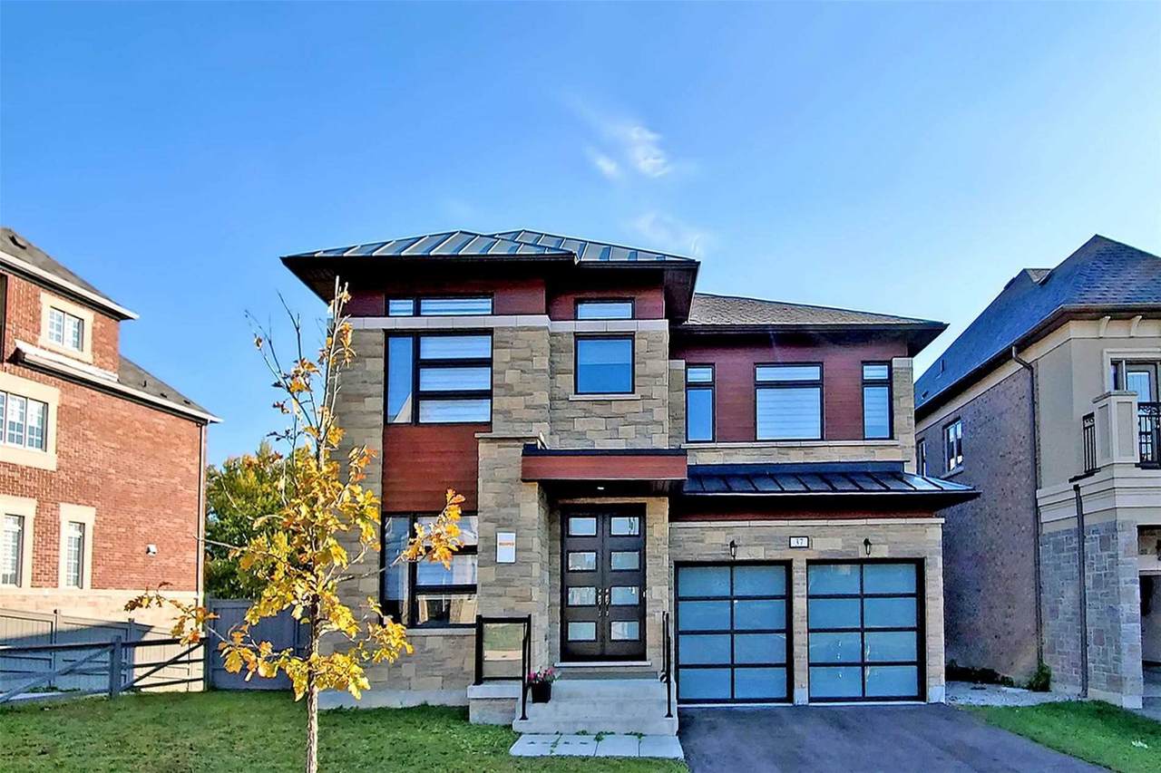 37 Hurst Ave - Photo 1