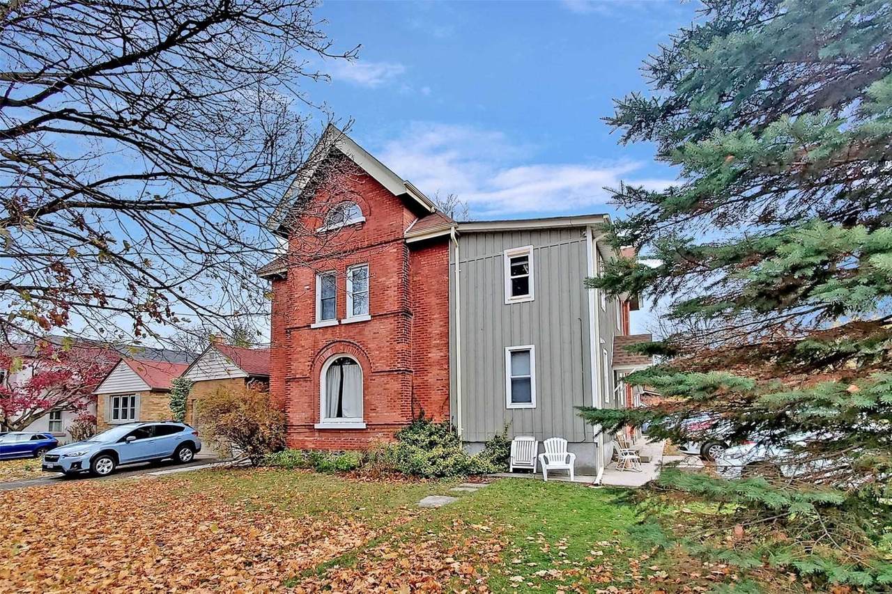 41 Spruce St - Photo 1