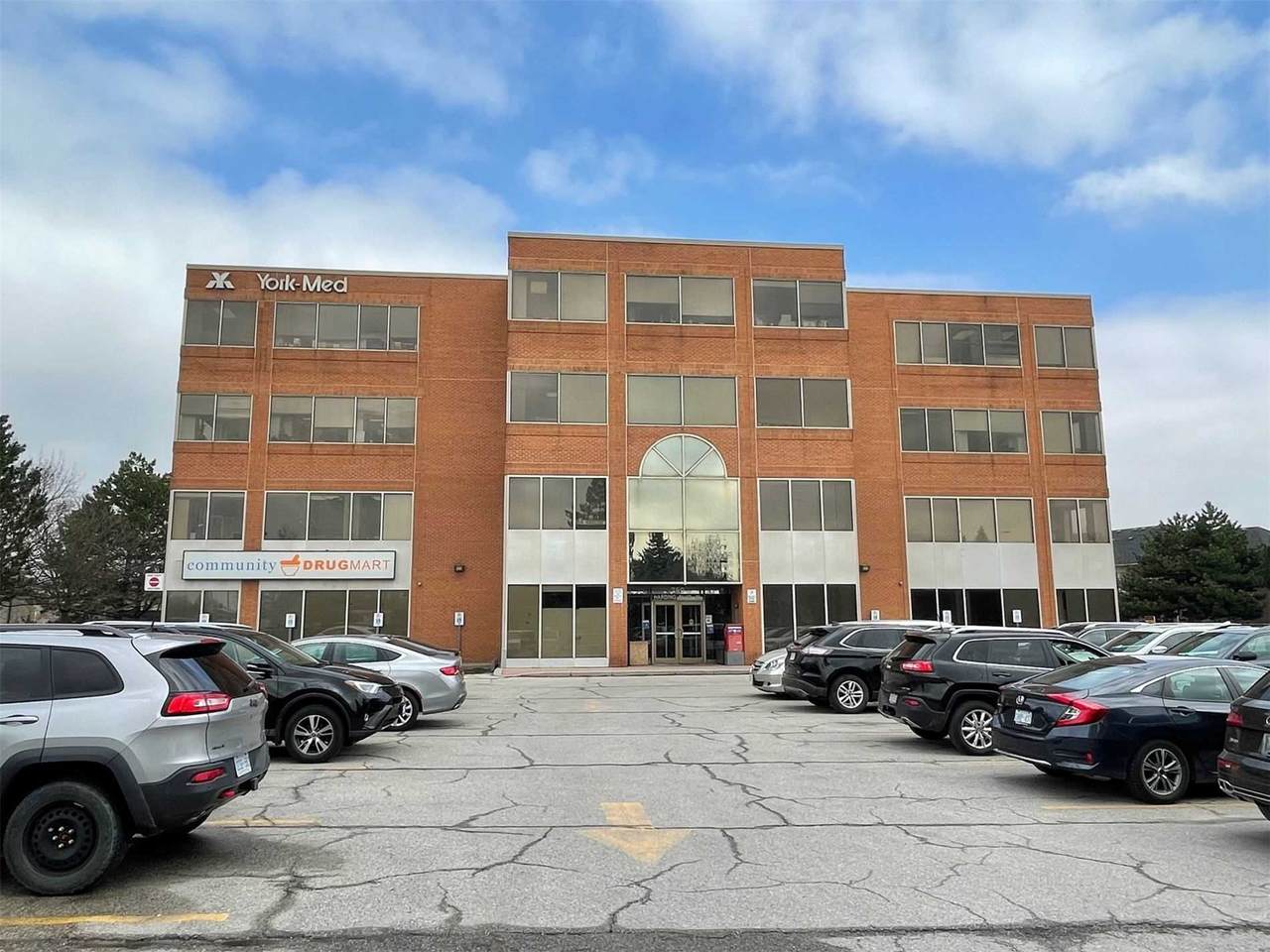 250 Harding Blvd - Photo 1
