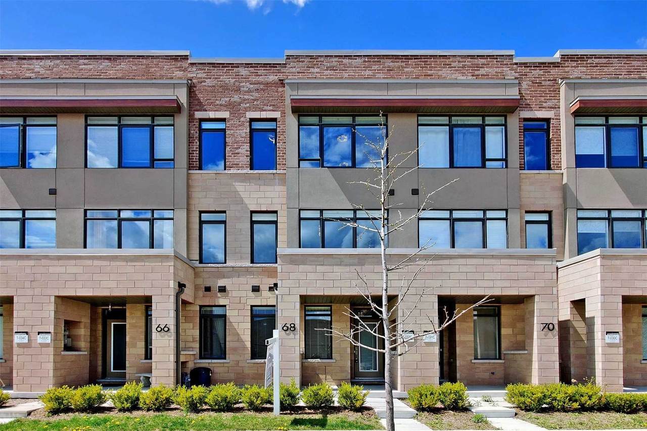 68 Troon Ave - Photo 1