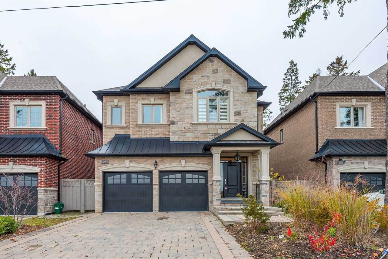 126 Bond Cres - Photo 1
