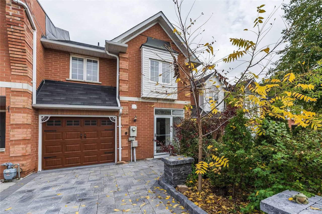 57 Royal Chapin Cres - Photo 1