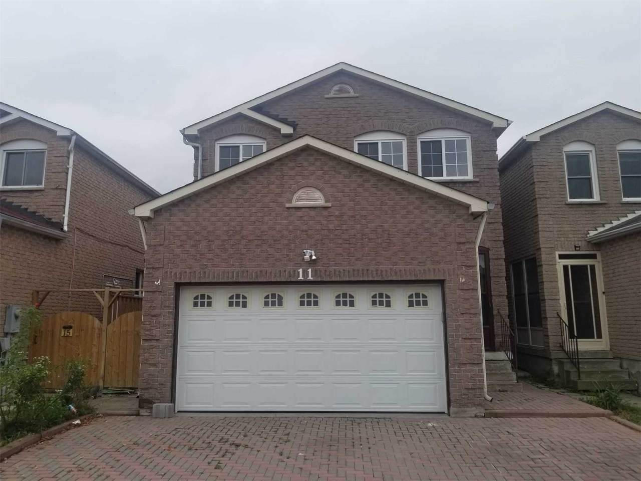 11 William Honey Cres - Photo 1