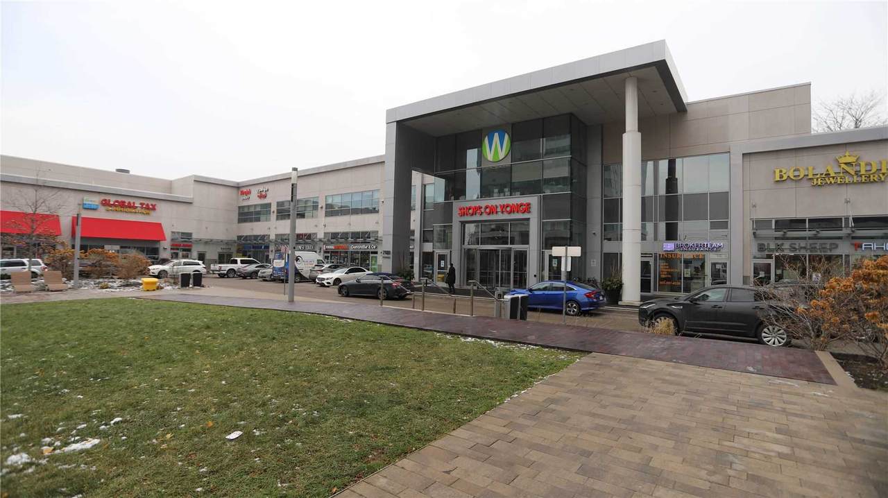 Unit 74 7181 Yonge St St - Photo 1