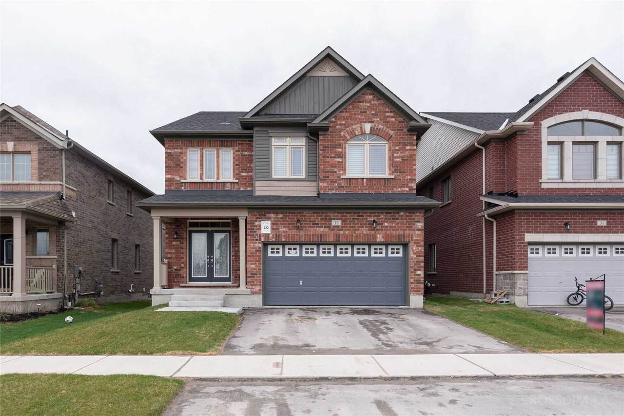 33 Lorne Thomas Pl - Photo 1