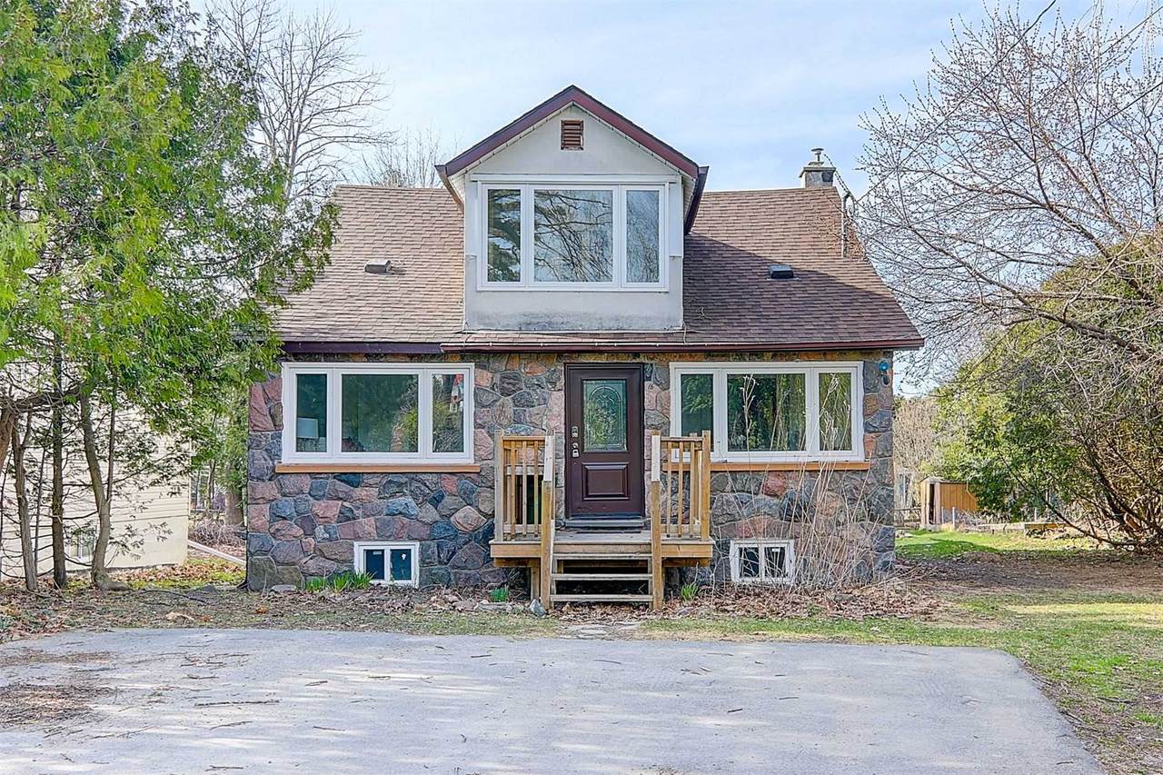 16 Richie Ave - Photo 1