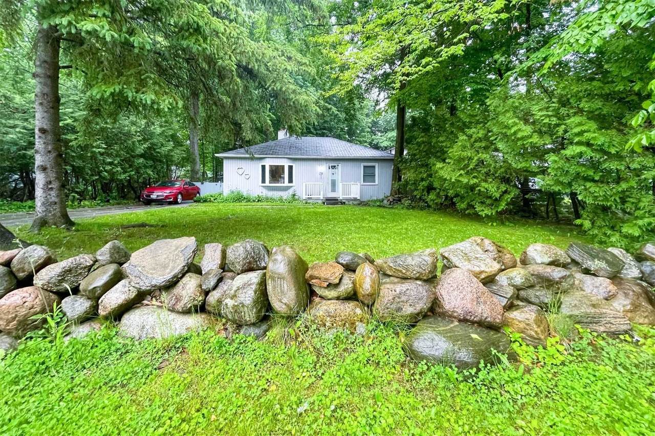 2027 Kate Ave - Photo 1