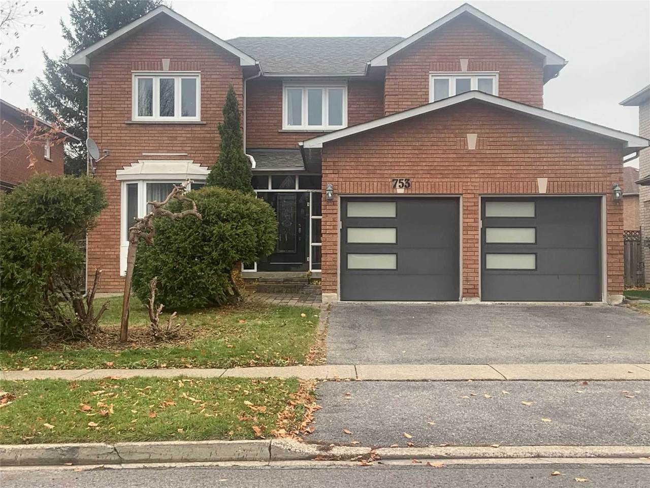 753 Shanahan Blvd - Photo 1