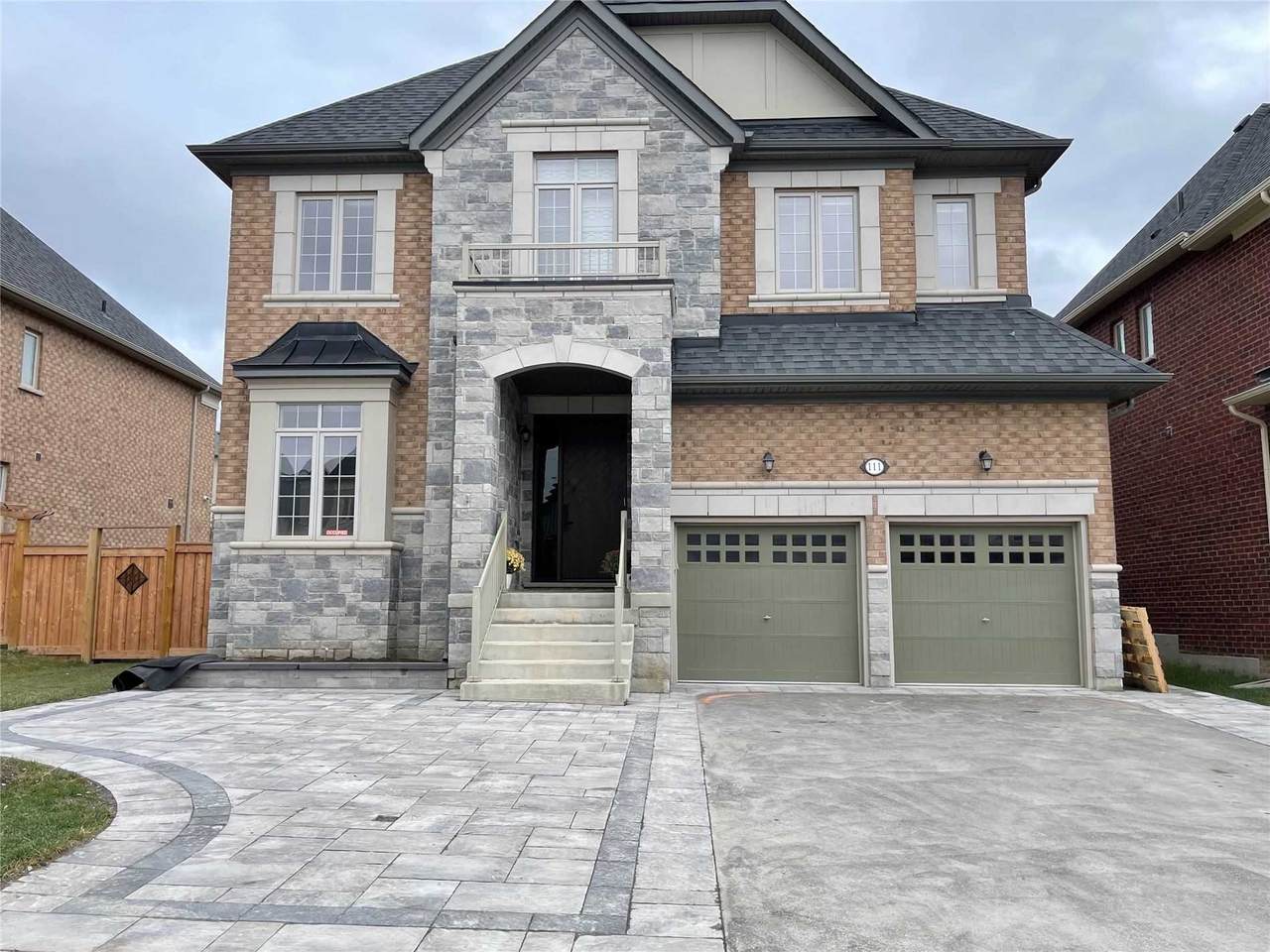 111 Mitchell Pl - Photo 1