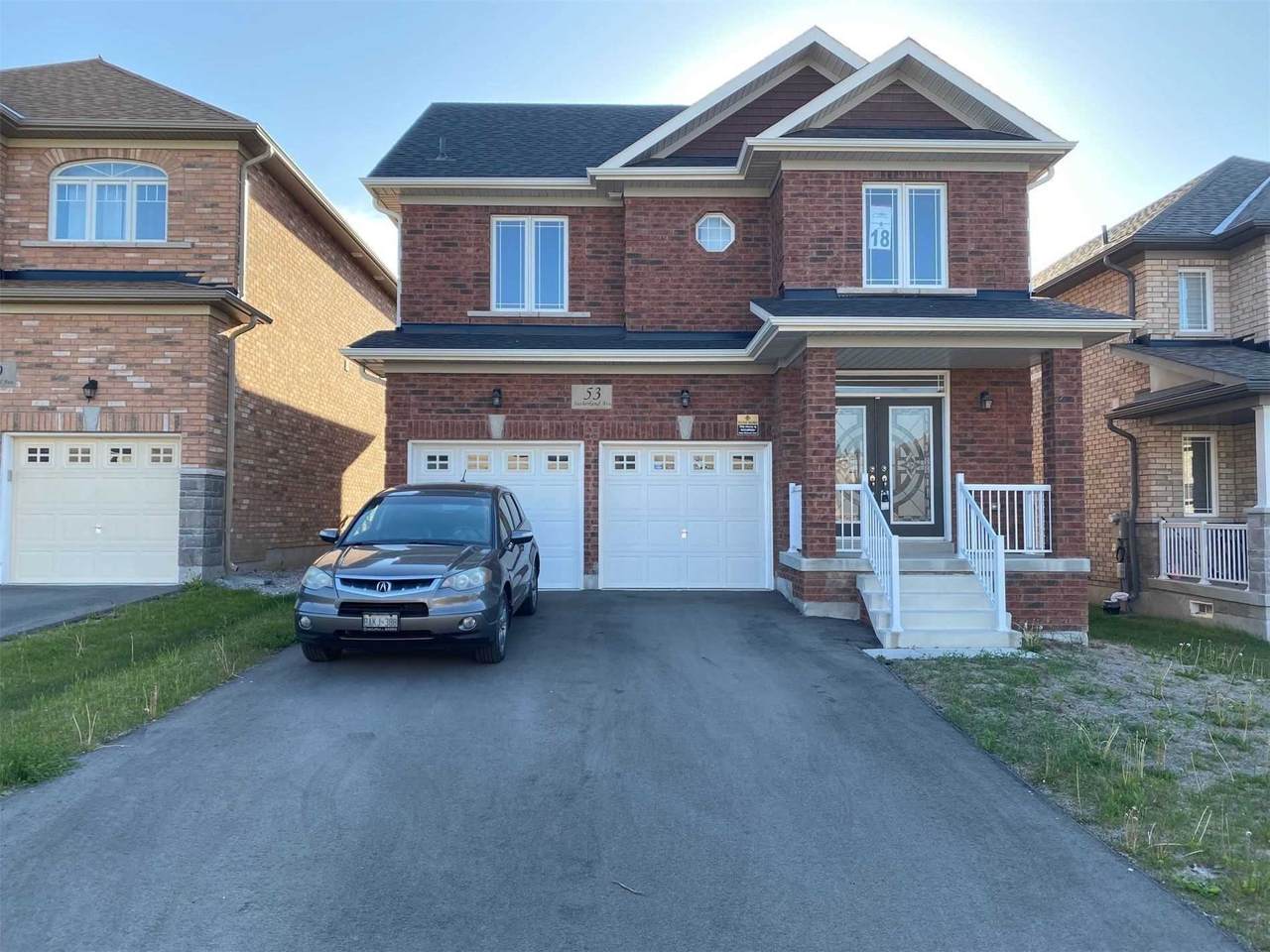 53 Sutherland Ave - Photo 1